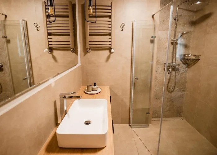 Cathedral Апартаменты *